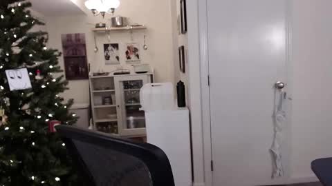 Cait online show from January 7, 3:33 am