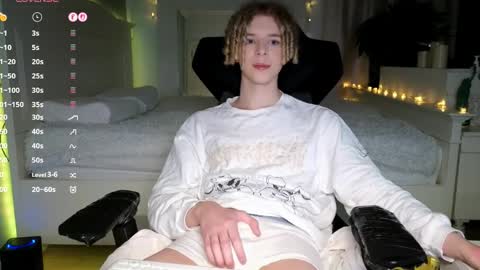 Kudi online show from March 31, 8:20 pm