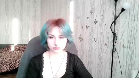 Alice online show from March 23, 2:22 pm