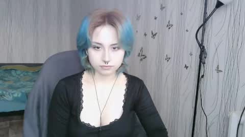 Alice online show from March 20, 2:33 pm