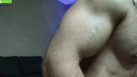 Snapshot of kurt_stone1 chatting on January 25, 8:10 pm kurt_stone1 online show from January 25, 8:10 pm