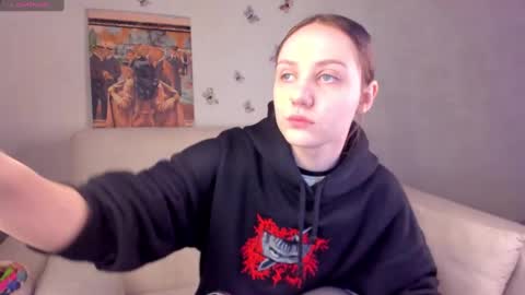 Snapshot of kvetachka chatting on March 7, 1:20 am Kvetachka Thu-Sun 0900am-1500pmGTM2 online show from March 7, 1:20 am