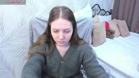Snapshot of kvetachka chatting on January 7, 12:55 am Kvetachka Thu-Sun 0900am-1500pmGTM2 online show from January 7, 12:55 am
