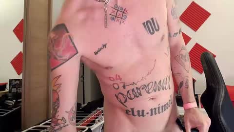 Kyle online show from January 2, 3:05 am
