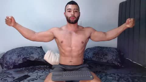 Kyle collinz online show from February 21, 5:46 am