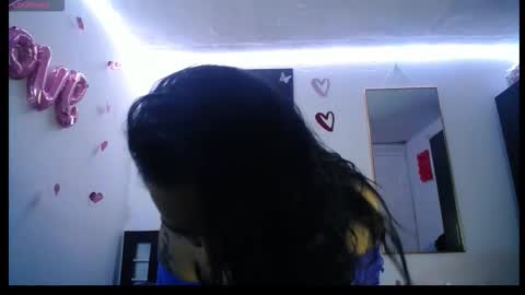 Kylee28 online show from October 28, 3:18 am