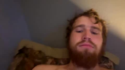 kylelovepussy69 online show from October 15, 9:10 am