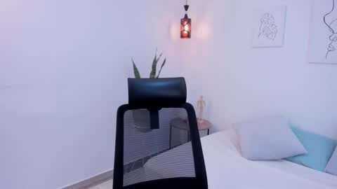 kyle online show from October 8, 4:51 am