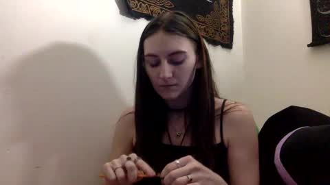 Snapshot of kylianna chatting on February 4, 10:45 pm Kylianna online show from February 4, 10:45 pm