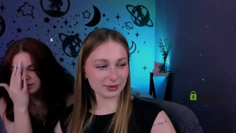 Kylie loves u online show from April 19, 7:16 pm