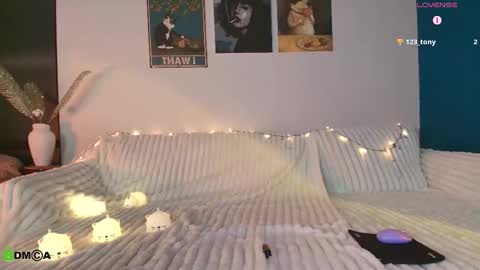 Kylie online show from November 11, 3:52 am