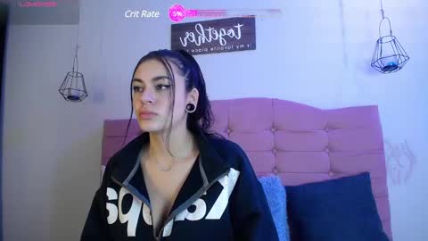 Snapshot of kylie_ls chatting on February 23, 3:35 am kylie_ls online show from February 23, 3:35 am