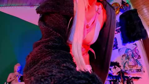   online show from October 11, 3:44 am