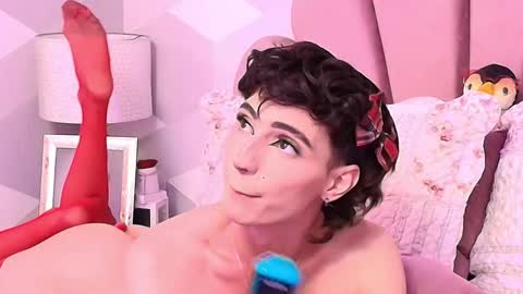 Kylie jl online show from November 14, 9:49 pm