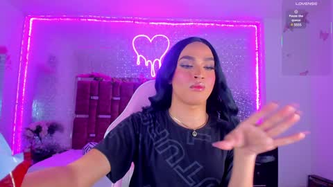 Kylie online show from February 5, 3:13 am