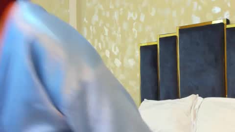 Kylie online show from March 27, 11:22 am