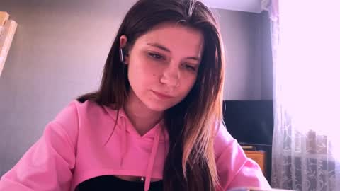 Kary online show from April 13, 1:37 pm