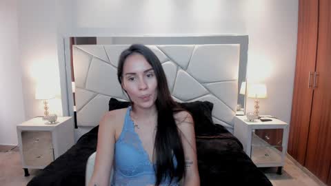 Snapshot of kymberlysweet chatting on January 9, 2:18 pm Kymberly online show from January 9, 2:18 pm