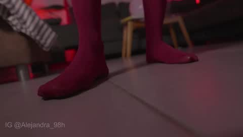 schedule 300 pm - 1100pm colombia time online show from February 15, 2:25 am