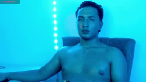 kyroestrada online show from April 4, 2:51 am