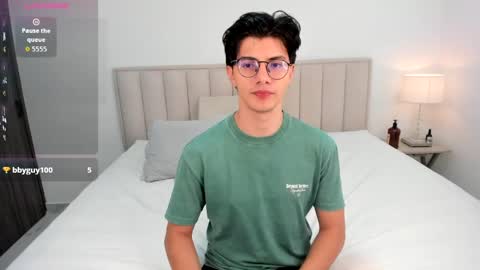 kyron online show from March 26, 10:15 pm