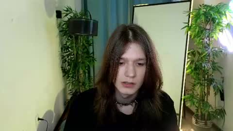 l1l2th online show from July 7, 2:43 pm