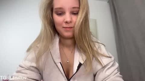 lina online show from March 19, 2:33 pm