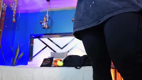 Cris  online show from October 20, 11:04 am