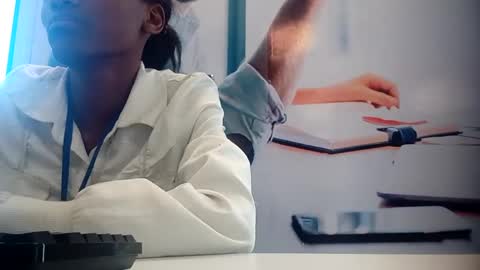 labimbo online show from March 1, 8:02 am