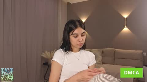 Mai online show from September 11, 4:30 pm