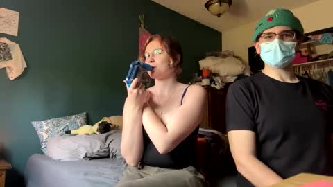 Snapshot of lacedinsin chatting on September 8, 4:39 pm lacedinsin online show from September 8, 4:39 pm