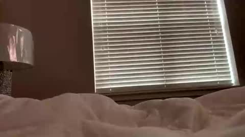 lacoqueta886879 online show from November 9, 9:50 pm