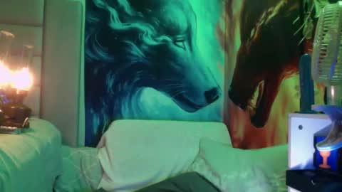 lacy_deville online show from May 4, 1:23 am