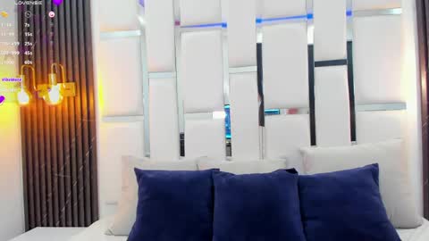 Lady  online show from May 15, 11:23 pm