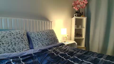 Anna online show from March 2, 1:54 am