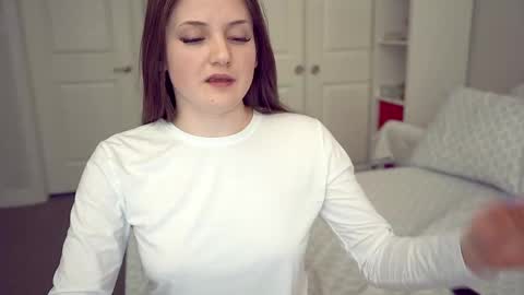 Anna online show from February 8, 2:58 am