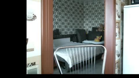 lady cute cat29 online show from May 5, 2:29 am