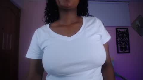 Snapshot of lady_danbury chatting on January 10, 8:04 pm Karla - Instagram lady karla1 online show from January 10, 8:04 pm