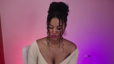 Snapshot of lady_danbury chatting on February 18, 5:53 pm Karla - Instagram lady karla1 online show from February 18, 5:53 pm
