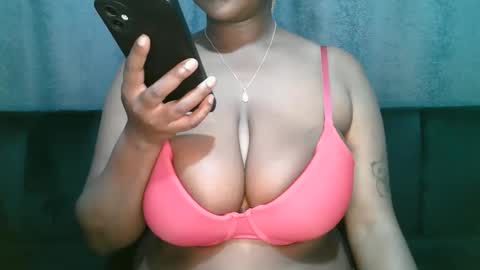 lady_dearra online show from March 10, 3:33 am