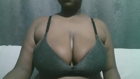 lady_dearra online show from October 20, 2:16 am