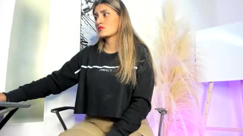 LADY  online show from February 2, 6:59 pm