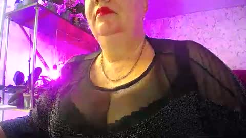 Lady Gloria online show from April 6, 12:28 pm