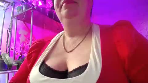 Lady Gloria online show from March 9, 3:16 pm