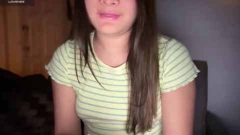 Aria online show from October 9, 1:38 pm