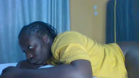 lindah32 online show from October 7, 12:50 am