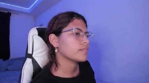  Lady  online show from September 22, 4:27 am