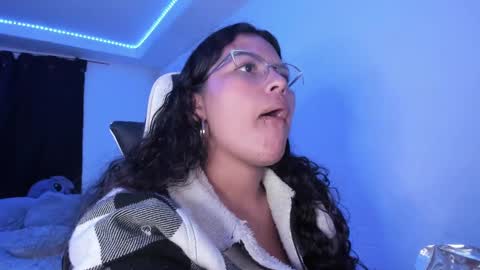Snapshot of ladybrown_16 chatting on March 10, 2:06 am Lady online show from March 10, 2:06 am