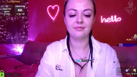 LadyDrummer online show from February 11, 8:45 pm