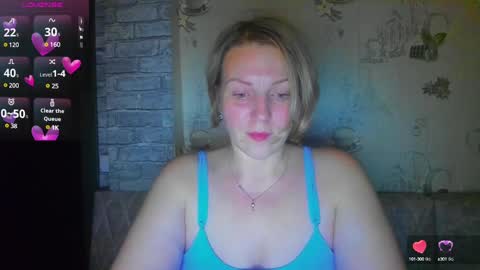ladylucky_ online show from February 24, 3:09 pm
